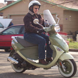 Wearing a motor scooter helmet ensures better safety when riding